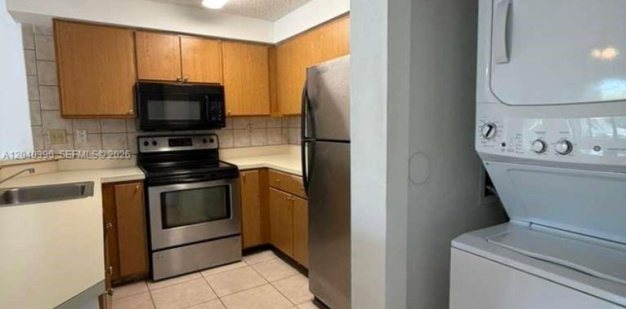 Condo in Fort Lauderdale, Florida, 1 bedroom  № 2086628