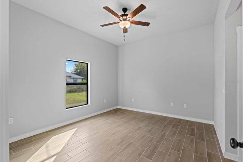House in North Port, Florida 4 bedrooms, 158.86 sq.m. № 1515365 - photo 25