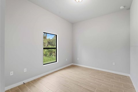 House in North Port, Florida 4 bedrooms, 158.86 sq.m. № 1515365 - photo 18