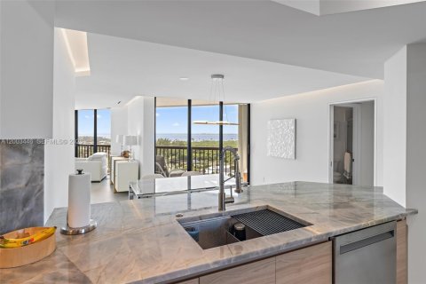 Снять в аренду кондоминиум в Дженсен-Бич, Флорида 2 спальни, 133.5м2, № 2066878 - фото 2