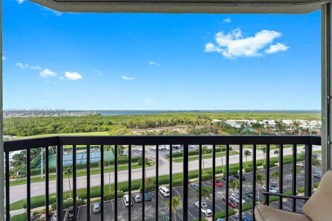 Снять в аренду кондоминиум в Дженсен-Бич, Флорида 2 спальни, 133.5м2, № 2066878 - фото 19
