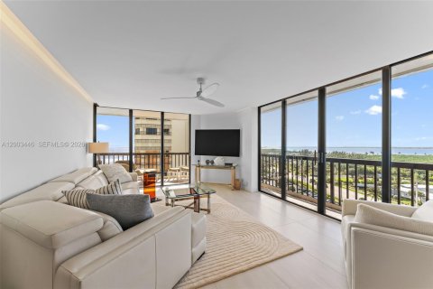 Снять в аренду кондоминиум в Дженсен-Бич, Флорида 2 спальни, 133.5м2, № 2066878 - фото 6