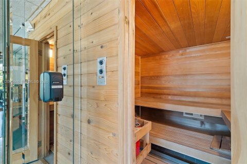 Снять в аренду кондоминиум в Дженсен-Бич, Флорида 2 спальни, 133.5м2, № 2066878 - фото 28