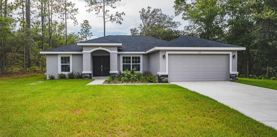 Villa ou maison à Citrus Springs, Floride 3 chambres, 156.45 m2 № 2123980