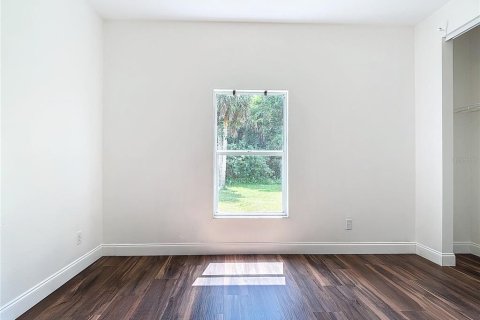 House in Naples, Florida 4 bedrooms, 207.82 sq.m. № 2217035 - photo 28