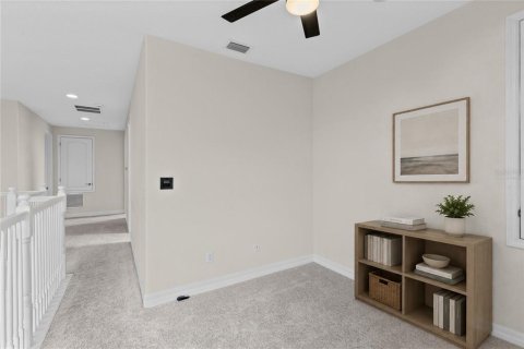House in Orlando, Florida 4 bedrooms, 273.41 sq.m. № 2349385 - photo 21