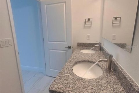 Casa en alquiler en Citrus Springs, Florida, 4 dormitorios, 146.88 m2 № 1851383 - foto 14