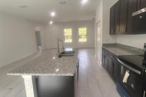 Casa en alquiler en Citrus Springs, Florida, 4 dormitorios, 146.88 m2 № 1851383 - foto 9
