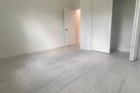 Casa en alquiler en Citrus Springs, Florida, 4 dormitorios, 146.88 m2 № 1851383 - foto 15