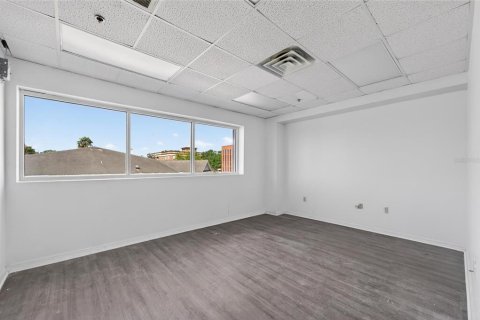 Propiedad comercial en venta en Plant City, Florida, 1155.15 m2 № 2104862 - foto 23