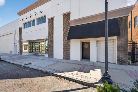 Propiedad comercial en venta en Plant City, Florida, 1155.15 m2 № 2104862 - foto 3