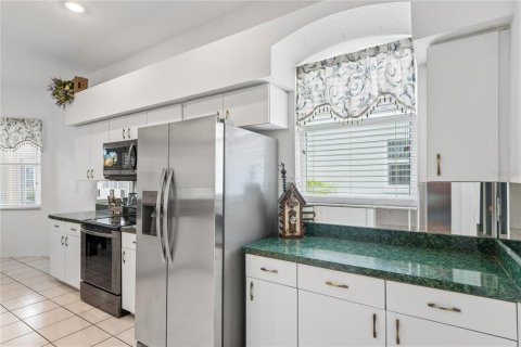Villa ou maison à vendre à New Port Richey, Floride: 3 chambres, 161.46 m2 № 2334041 - photo 20