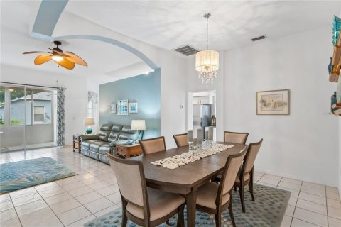 Villa ou maison à vendre à New Port Richey, Floride: 3 chambres, 161.46 m2 № 2334041 - photo 26