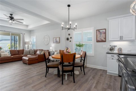 House in Parrish, Florida 4 bedrooms, 254.18 sq.m. № 1519293 - photo 14