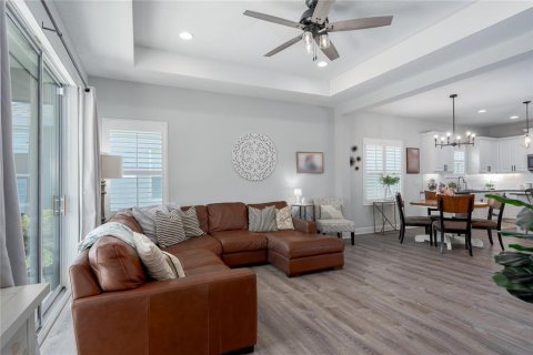 House in Parrish, Florida 4 bedrooms, 254.18 sq.m. № 1519293 - photo 19