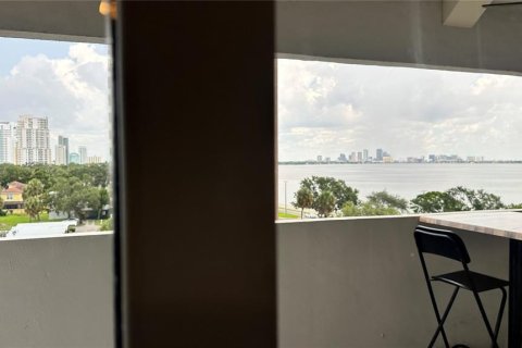 Copropriété à vendre à Tampa, Floride: 2 chambres, 109.44 m2 № 1917045 - photo 20