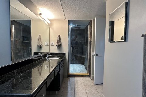 Copropriété à vendre à Tampa, Floride: 2 chambres, 109.44 m2 № 1917045 - photo 15