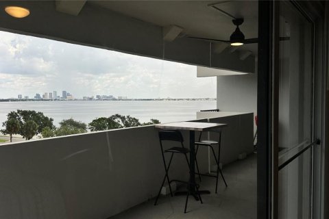 Copropriété à vendre à Tampa, Floride: 2 chambres, 109.44 m2 № 1917045 - photo 14