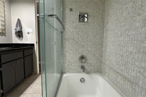 Copropriété à vendre à Tampa, Floride: 2 chambres, 109.44 m2 № 1917045 - photo 23