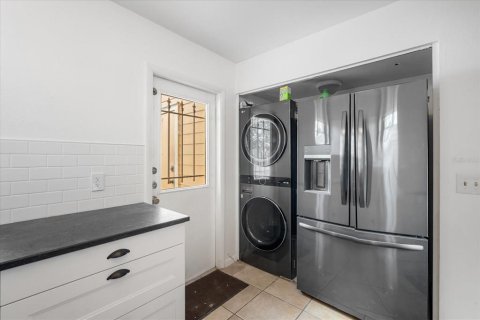 Condo in Tampa, Florida, 2 bedrooms  № 1818844 - photo 9