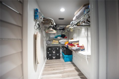 Copropriété à vendre à Deerfield Beach, Floride: 2 chambres, 128.21 m2 № 1954518 - photo 14