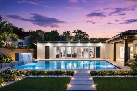 Villa ou maison à vendre à Miami Beach, Floride: 4 chambres, 248.89 m2 № 2045921 - photo 10