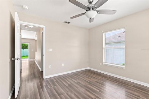 House in Kissimmee, Florida 3 bedrooms, 102.94 sq.m. № 2353289 - photo 14
