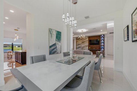 Casa en venta en Port St. Lucie, Florida, 3 dormitorios, 255.76 m2 № 2247856 - foto 22