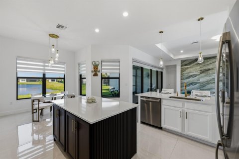 Casa en venta en Port St. Lucie, Florida, 3 dormitorios, 255.76 m2 № 2247856 - foto 10
