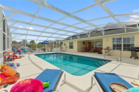 House in Davenport, Florida 4 bedrooms, 168.52 sq.m. № 1757543 - photo 19