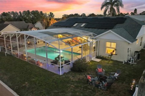 House in Davenport, Florida 4 bedrooms, 168.52 sq.m. № 1757543 - photo 2