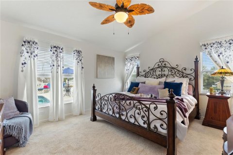 House in Davenport, Florida 4 bedrooms, 168.52 sq.m. № 1757543 - photo 23