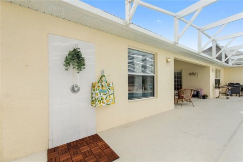 House in Davenport, Florida 4 bedrooms, 168.52 sq.m. № 1757543 - photo 20