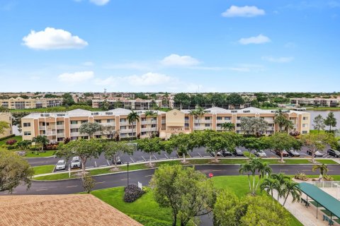 Condominio en venta en Tamarac, Florida, 2 dormitorios, 120.22 m2 № 1931932 - foto 3