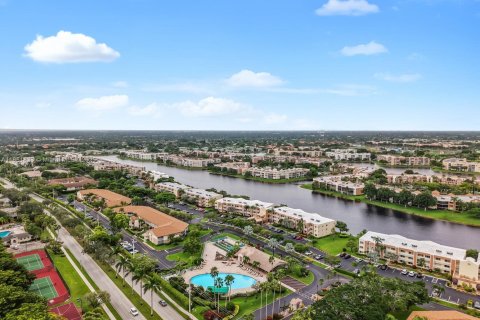 Condominio en venta en Tamarac, Florida, 2 dormitorios, 120.22 m2 № 1931932 - foto 2