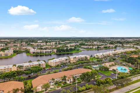 Condominio en venta en Tamarac, Florida, 2 dormitorios, 120.22 m2 № 1931932 - foto 4