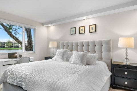 Condominio en venta en Tamarac, Florida, 2 dormitorios, 120.22 m2 № 1931932 - foto 19
