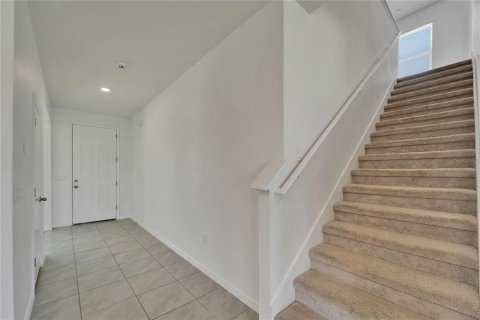 House in Wimauma, Florida 5 bedrooms, 275.36 sq.m. № 1918994 - photo 10