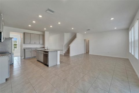 House in Wimauma, Florida 5 bedrooms, 275.36 sq.m. № 1918994 - photo 23