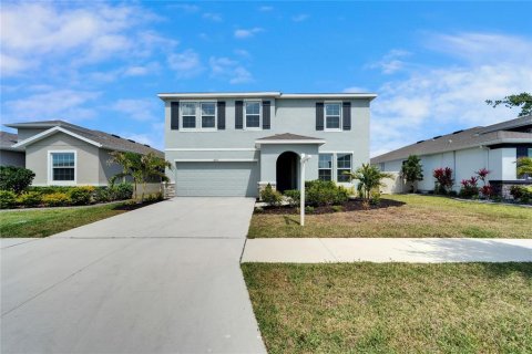 House in Wimauma, Florida 5 bedrooms, 275.36 sq.m. № 1918994 - photo 4