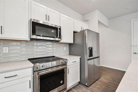 Villa ou maison à louer à Riverview, Floride: 4 chambres, 171.87 m2 № 2114521 - photo 8