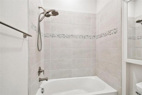 Villa ou maison à louer à Riverview, Floride: 4 chambres, 171.87 m2 № 2114521 - photo 27