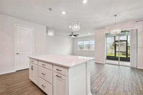 Villa ou maison à louer à Riverview, Floride: 4 chambres, 171.87 m2 № 2114521 - photo 11