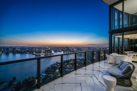 Condo in Sunny Isles Beach, Florida, 3 bedrooms № 2088277 - photo 4