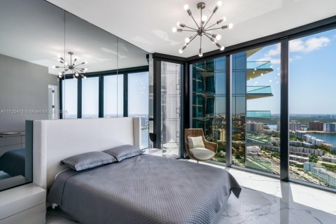 Condo in Sunny Isles Beach, Florida, 3 bedrooms № 2088277 - photo 26