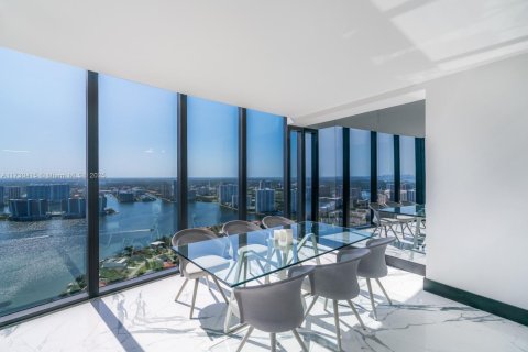 Condo in Sunny Isles Beach, Florida, 3 bedrooms № 2088277 - photo 16