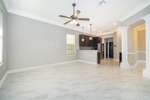House in Winter Garden, Florida 4 bedrooms, 192.49 sq.m. № 1593183 - photo 7