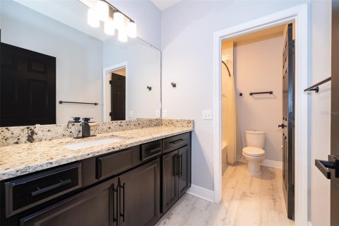 House in Winter Garden, Florida 4 bedrooms, 192.49 sq.m. № 1593183 - photo 27