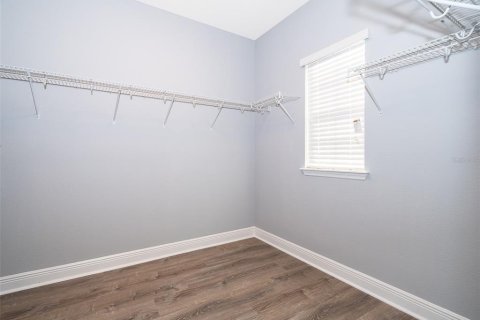 House in Winter Garden, Florida 4 bedrooms, 192.49 sq.m. № 1593183 - photo 23