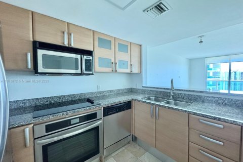 Copropriété à louer à Miami, Floride: 1 chambre, 73.49 m2 № 1973786 - photo 6